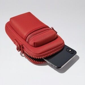 Nwt Parfois Neoprene crossbody Mobile Phone